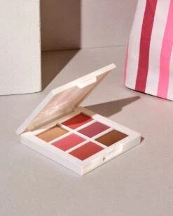 La Trousse De L'Été Maria De La Orden X Oh My Cream -Cosmétiques Soldes 2023 05 OMC TROUSSE 1 Post