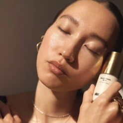 Boum Boum Milk Crème Hydratante En Spray -Cosmétiques Soldes 2220311 V 001 0129 Carre