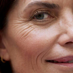 Fond De Teint -Cosmétiques Soldes Encart Inspi modele blush