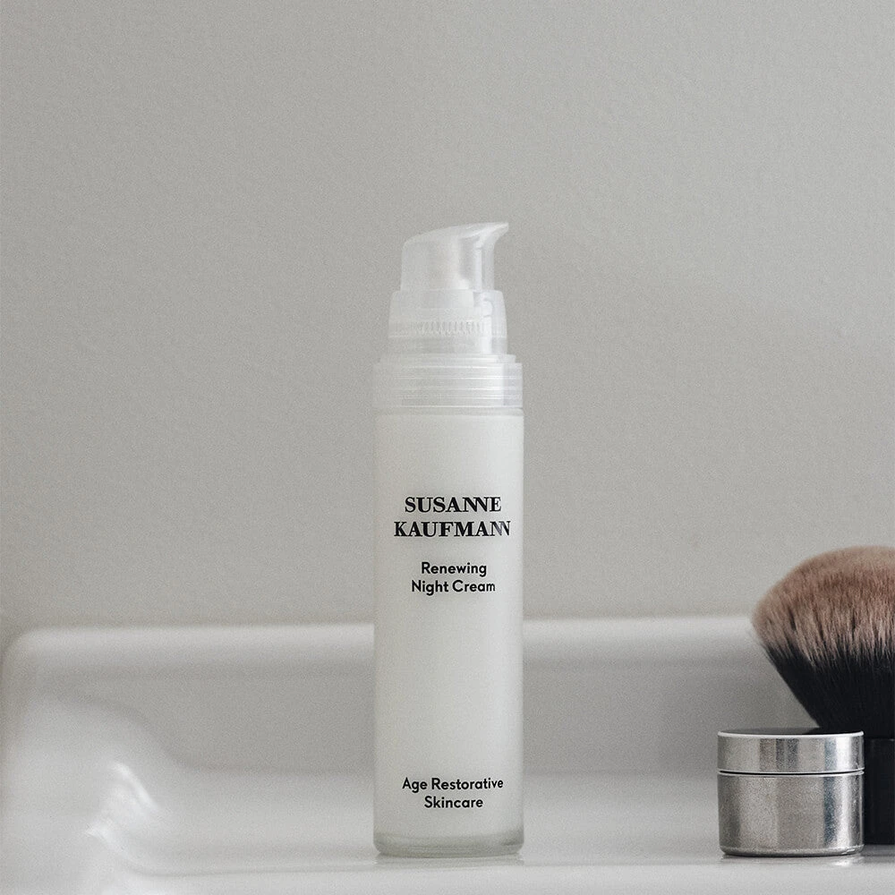 Renewing Night Cream Crème De Nuit Anti-Âge 4 Renewing Night Cream Crème De Nuit Anti-Âge – Image 4