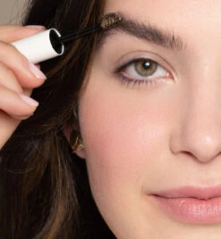 Brow Gel Gel Sourcils -Cosmétiques Soldes ILIAEssentialBrowGel M 3