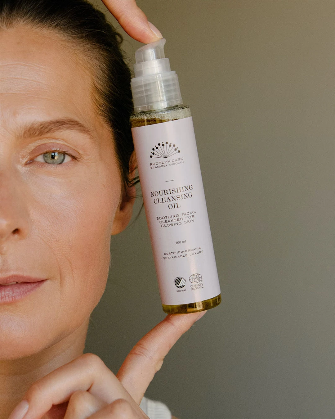 Nourishing Cleansing Oil Huile Démaquillante 3 Nourishing Cleansing Oil Huile Démaquillante – Image 3