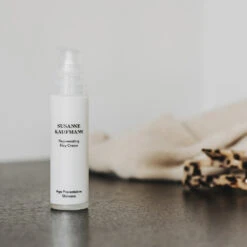 Rejuvenating Day Cream Crème De Jour Revitalisante -Cosmétiques Soldes Rejunevating Day cream 2