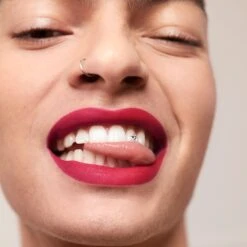 Petal Bouche Rouge à Lèvres Mat Sans Transfert 24 Petal Bouche Rouge à Lèvres Mat Sans Transfert -Cosmétiques Soldes vfr petal bouche coeur infidele 11